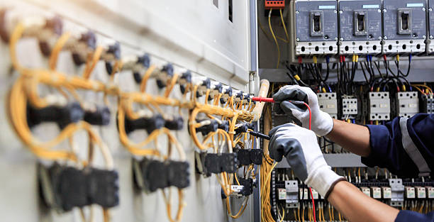 Professional Electrician technician working in Stonegate, CO